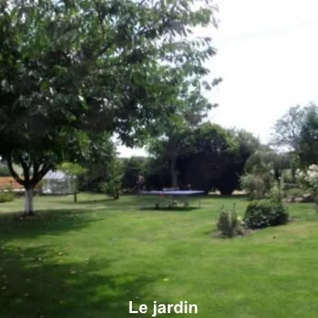 Therence Holiday home Sainte-Therence